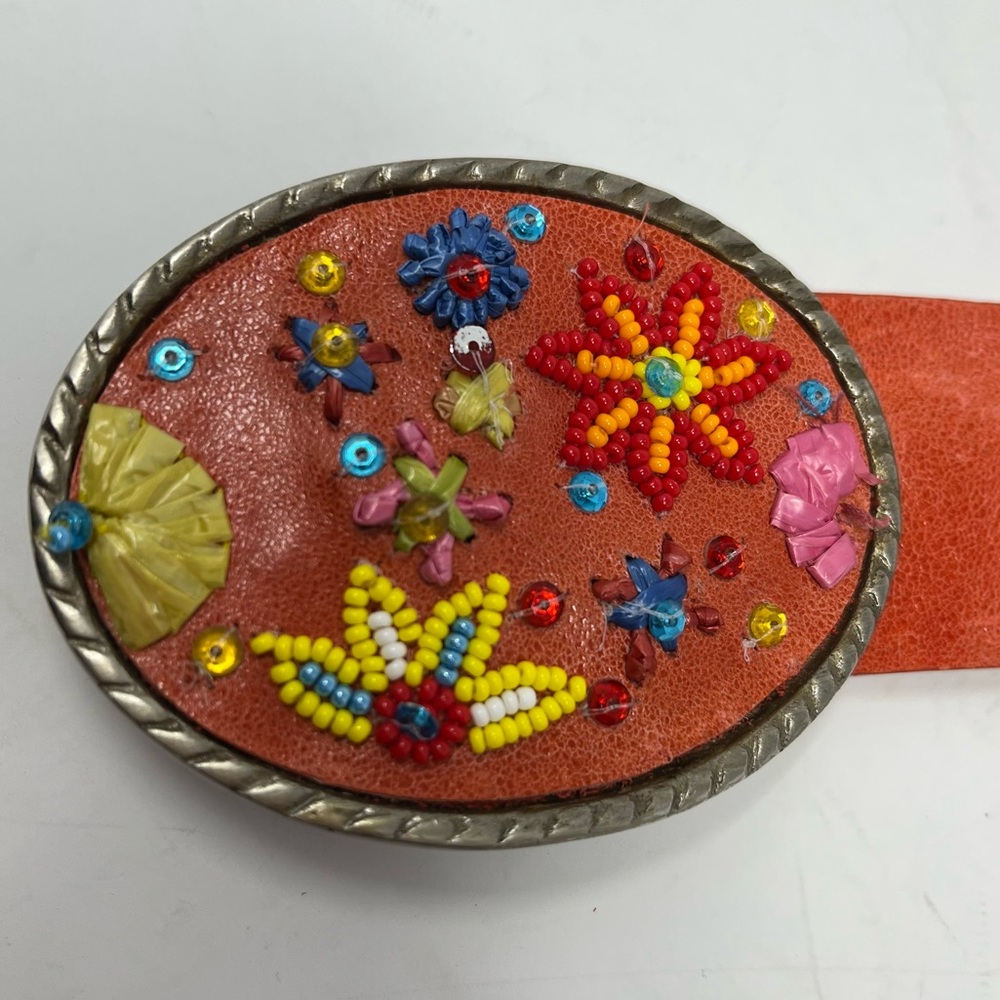 Beaded buckle on Orange leather belt S - Picture 3 of 8